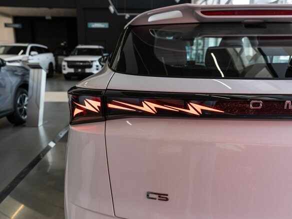 2026 Omoda C5 II, белый, 2629000 рублей - вид 6