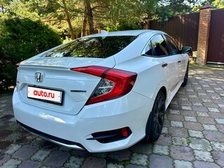 2019 Honda Civic X, белый, 2290000 рублей, вид 3