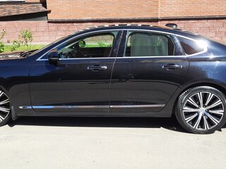 2021 Volvo S90 II Рестайлинг, чёрный, 3650000 рублей, вид 3