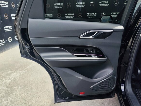 2025 Hongqi HS3, чёрный, 2900000 рублей - вид 10