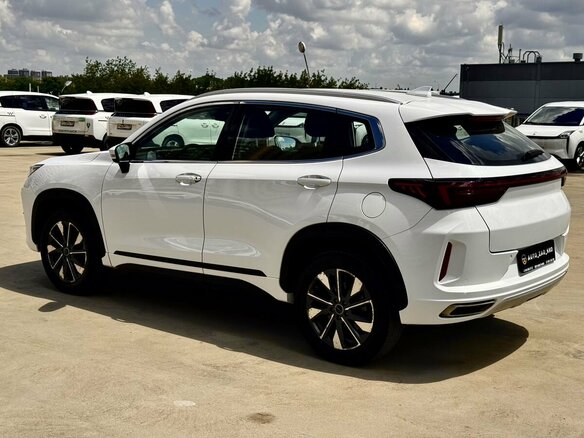 2023 Exeed LX I Рестайлинг, белый - вид 5