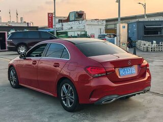 2021 Mercedes-Benz A-Класс 180 Long IV (W177), красный, 1717111 рублей, вид 4
