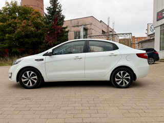 2014 Kia Rio III, белый, 999000 рублей, вид 4