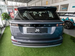 2026 Jaecoo J6, серый, 2330000 рублей, вид 5