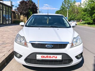 2011 Ford Focus II Рестайлинг, белый, 730000 рублей, вид 1