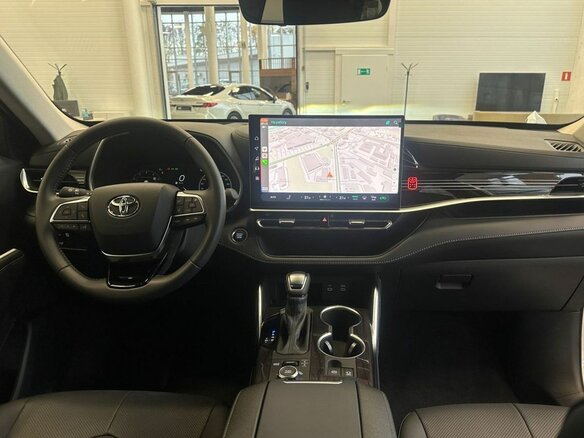 2026 Toyota Highlander IV (XU70), чёрный, 5900000 рублей - вид 12