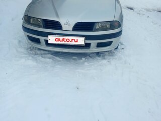 2003 Mitsubishi Carisma I Рестайлинг, серебристый, 240000 рублей, вид 1
