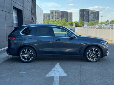 2019 BMW X5 30d IV (G05/G18), серый, 5108000 рублей, вид 5