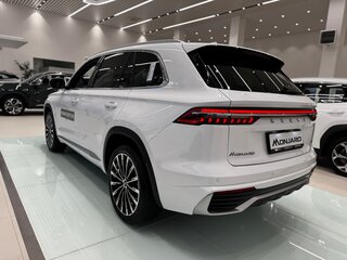 2026 Geely Monjaro I, белый, 4954990 рублей, вид 3
