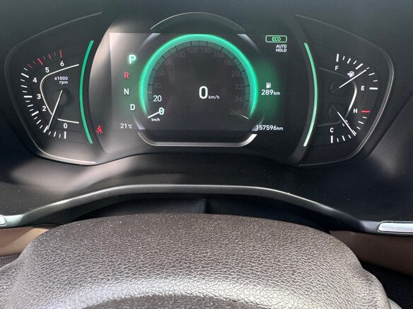 2018 Hyundai Santa Fe IV, чёрный, 2800000 рублей - вид 11