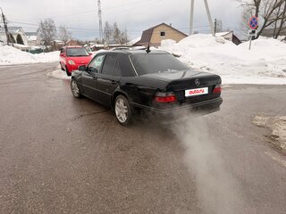 1991 Mercedes-Benz W124 230, чёрный, 399999 рублей, вид 5