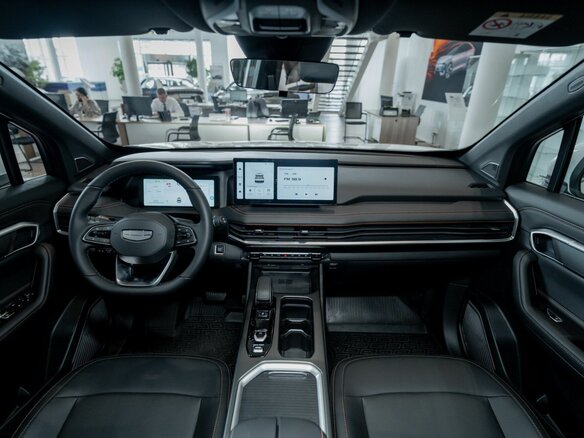 2026 Geely Okavango I Рестайлинг, белый, 4092510 рублей - вид 8