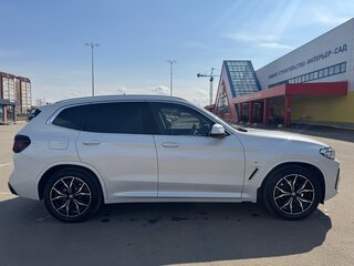 2021 BMW X3 25i xDrive III (G01) Рестайлинг, белый, 4680000 рублей, вид 4