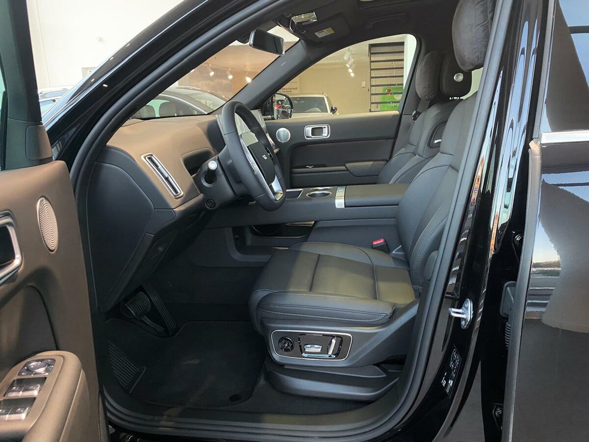 Открыть фотографии: Li Auto (Lixiang) L7 I Рестайлинг