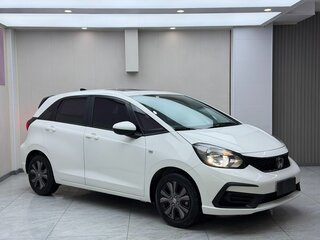 2022 Honda Fit IV, белый, 1430000 рублей, вид 3