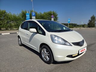2010 Honda Fit II, белый, 550000 рублей, вид 1