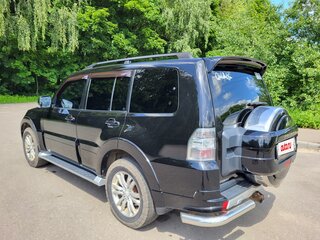 2013 Mitsubishi Pajero IV Рестайлинг 1, чёрный, 2420000 рублей, вид 5