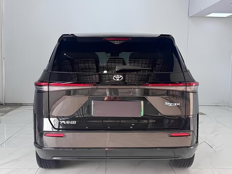 2026 Toyota bZ3X 58.3 kWh, чёрный, 2990000 рублей, вид 4