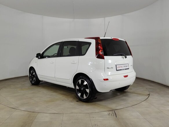 2012 Nissan Note I Рестайлинг, белый - вид 6