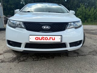 2011 Kia Cerato 6-speed II, белый, 1200000 рублей, вид 1
