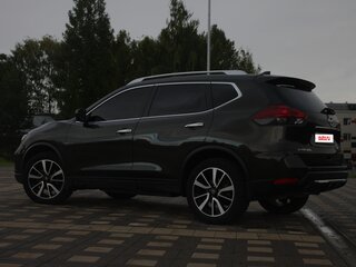 2022 Nissan X-Trail III Рестайлинг, зелёный, 2570000 рублей, вид 4