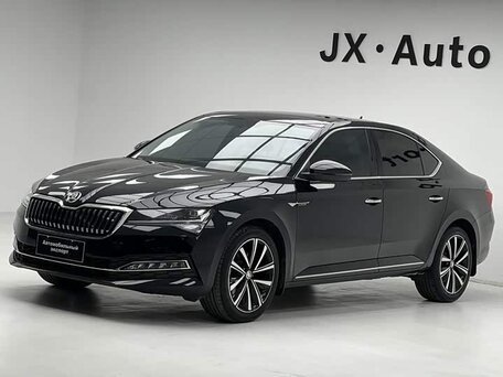 Skoda Superb III Рестайлинг