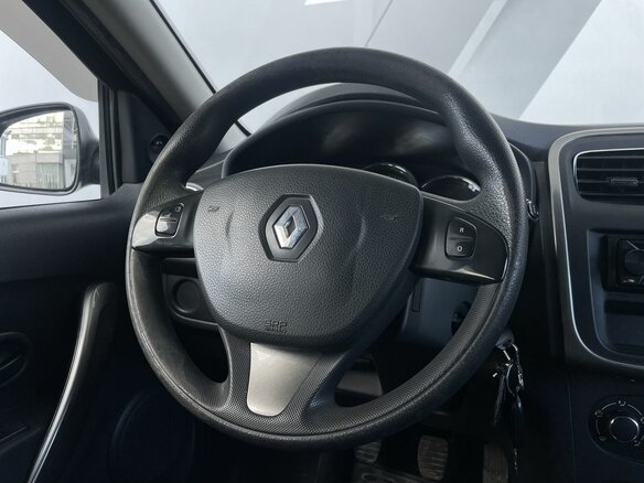 2017 Renault Sandero II, чёрный - вид 11