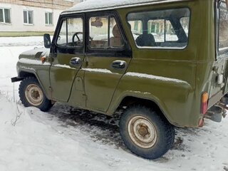 2000 УАЗ 315142, зелёный, 320000 рублей, вид 3