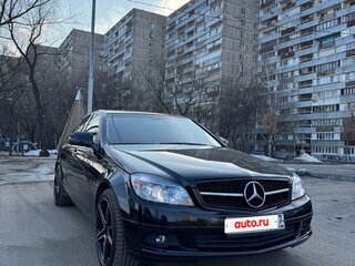 2007 Mercedes-Benz C-Класс 220 III (W204), чёрный, 1100000 рублей, вид 3