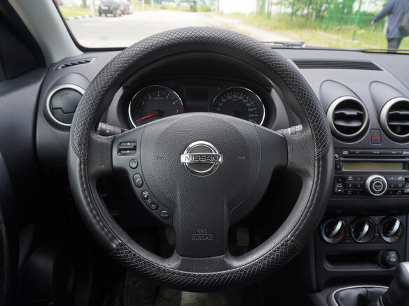 2010 Nissan Qashqai I Рестайлинг, фиолетовый, 739000 рублей - вид 12