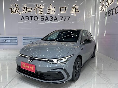Volkswagen Golf VIII