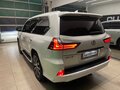 2018 Lexus LX 570 III Рестайлинг 2, белый - вид 3