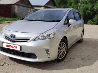 2012 Toyota Prius Alpha I (ZVW40/41), серебристый, 1370000 рублей, вид 3