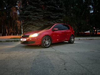 2010 Volkswagen Golf 6-speed VI, красный, 650000 рублей, вид 3