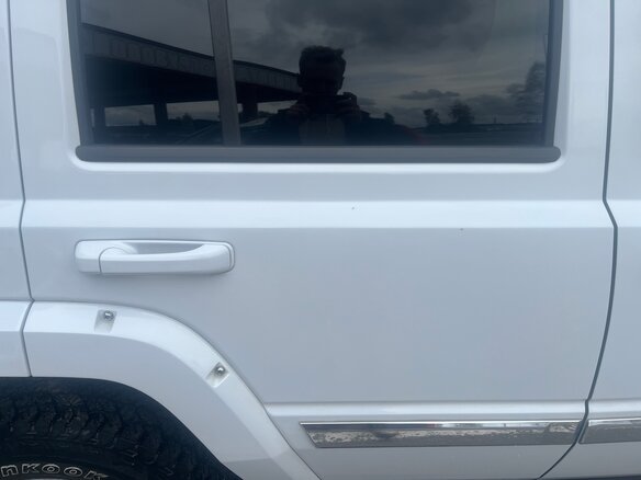 2008 Jeep Commander, серебристый, 1200000 рублей - вид 15