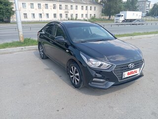 2017 Hyundai Solaris II, чёрный, 1025000 рублей, вид 2