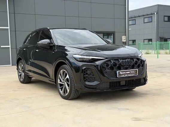 2025 Audi Q5 45 TFSI III (GU), чёрный, 8250000 рублей