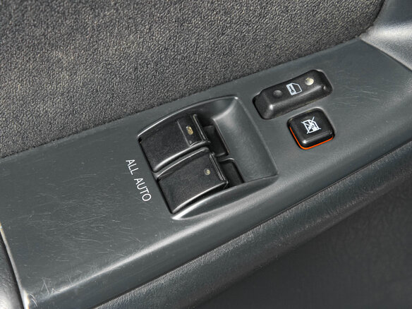 2006 Toyota Corolla IX (E120, E130) Рестайлинг, серебристый - вид 15