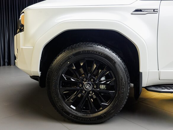 2025 Toyota Land Cruiser Prado 250 Series, белый, 10200000 рублей - вид 8