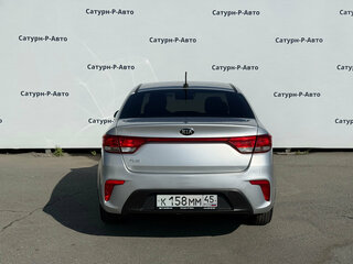 2019 Kia Rio IV, серебристый, 1425000 рублей, вид 5