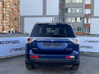 2013 Mitsubishi Outlander III, синий, 1250000 рублей, вид 3