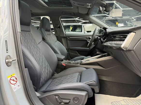 2025 Audi A3 35 TFSI IV (8Y) Рестайлинг, серый, 4230000 рублей - вид 33