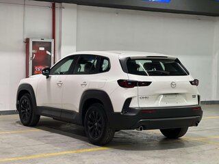 2023 Mazda CX-50, белый, 2200000 рублей, вид 5
