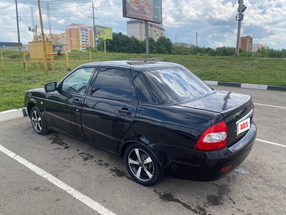 2008 Lada (ВАЗ) Priora I, зелёный, 350000 рублей - вид 2