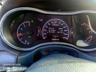 2013 Jeep Grand Cherokee IV (WK2) Рестайлинг, белый, 2380000 рублей, вид 3