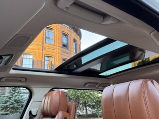 2017 Land Rover Range Rover Long IV, белый, 5190000 рублей, вид 3