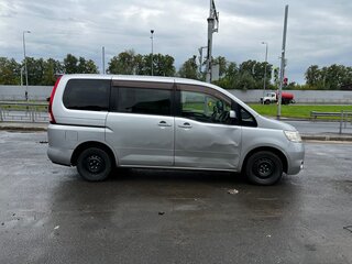2007 Nissan Serena III (C25), серый, 750000 рублей, вид 5