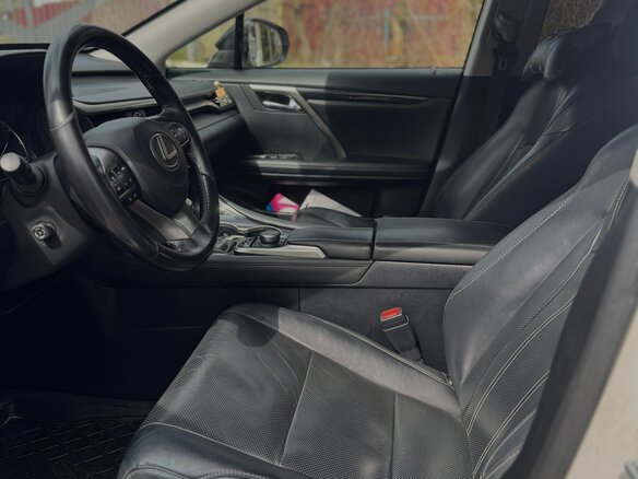 2018 Lexus RX 300 IV, белый, 3850000 рублей - вид 9