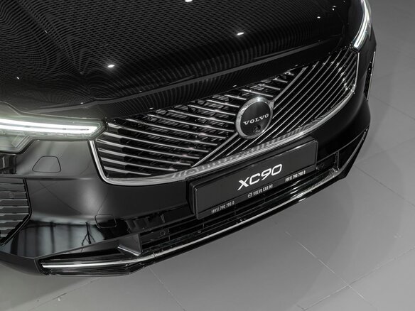 2026 Volvo XC90 B5 II Рестайлинг 2, чёрный, 12420000 рублей - вид 17
