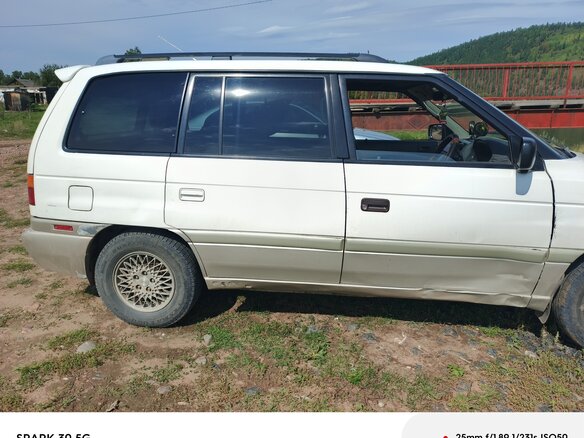 1997 Mazda MPV I (LV), белый, 260000 рублей - вид 2